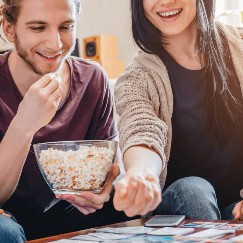 Fajne Gry Planszowe na Imprezę – TOP 10